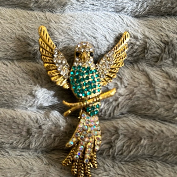 Rhinestone Bird Brooch - Picture 2 of 4